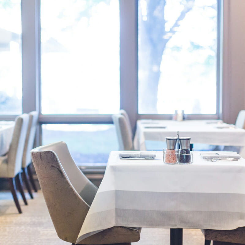 The Oaks-Table-800px